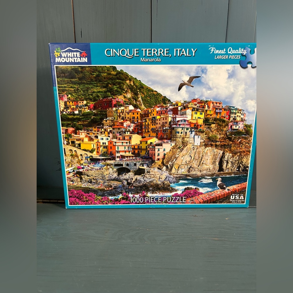 White Mountain Colorful Cinque Terre, Italy 1000 Piece Puzzle